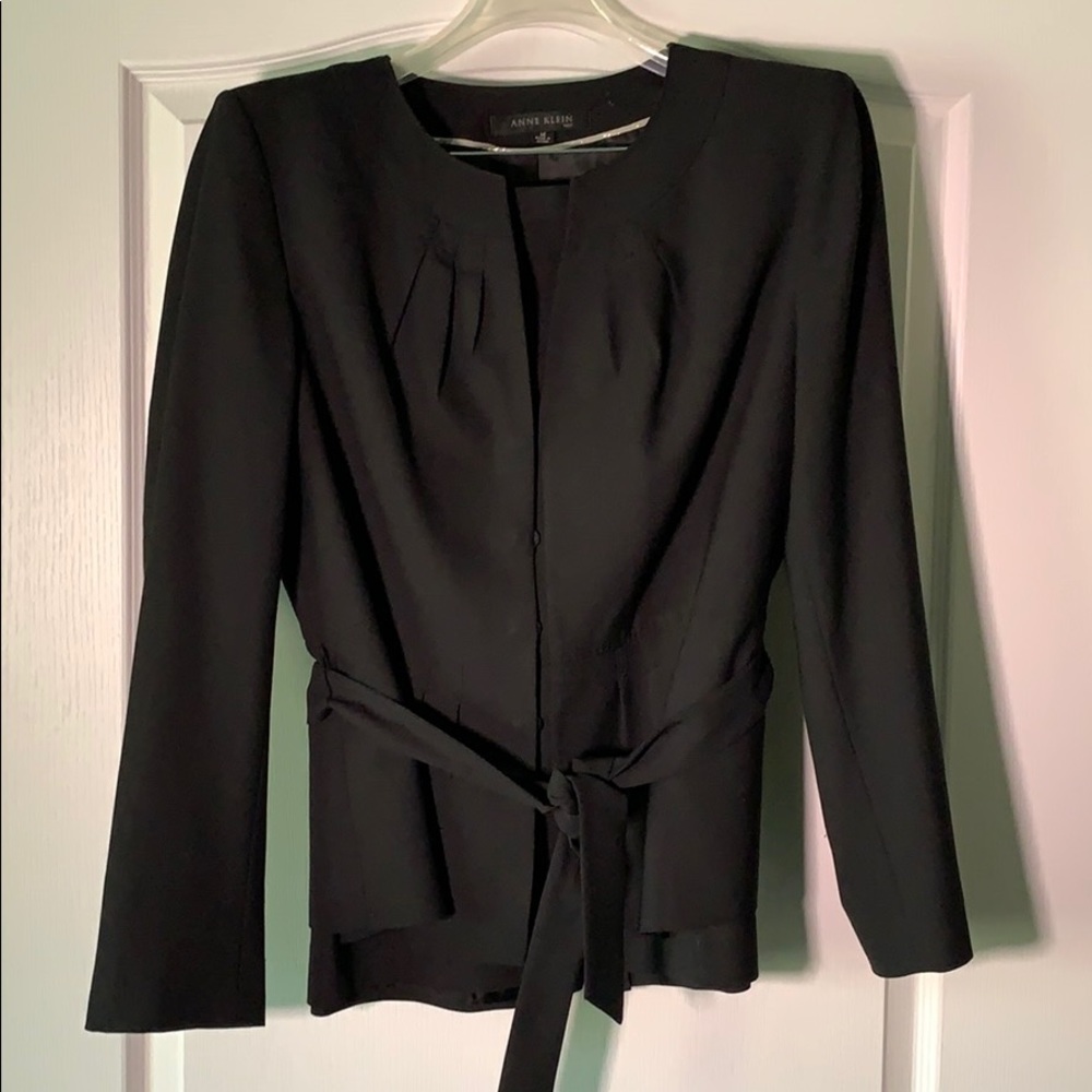 Black Anne Klein skirt suit
